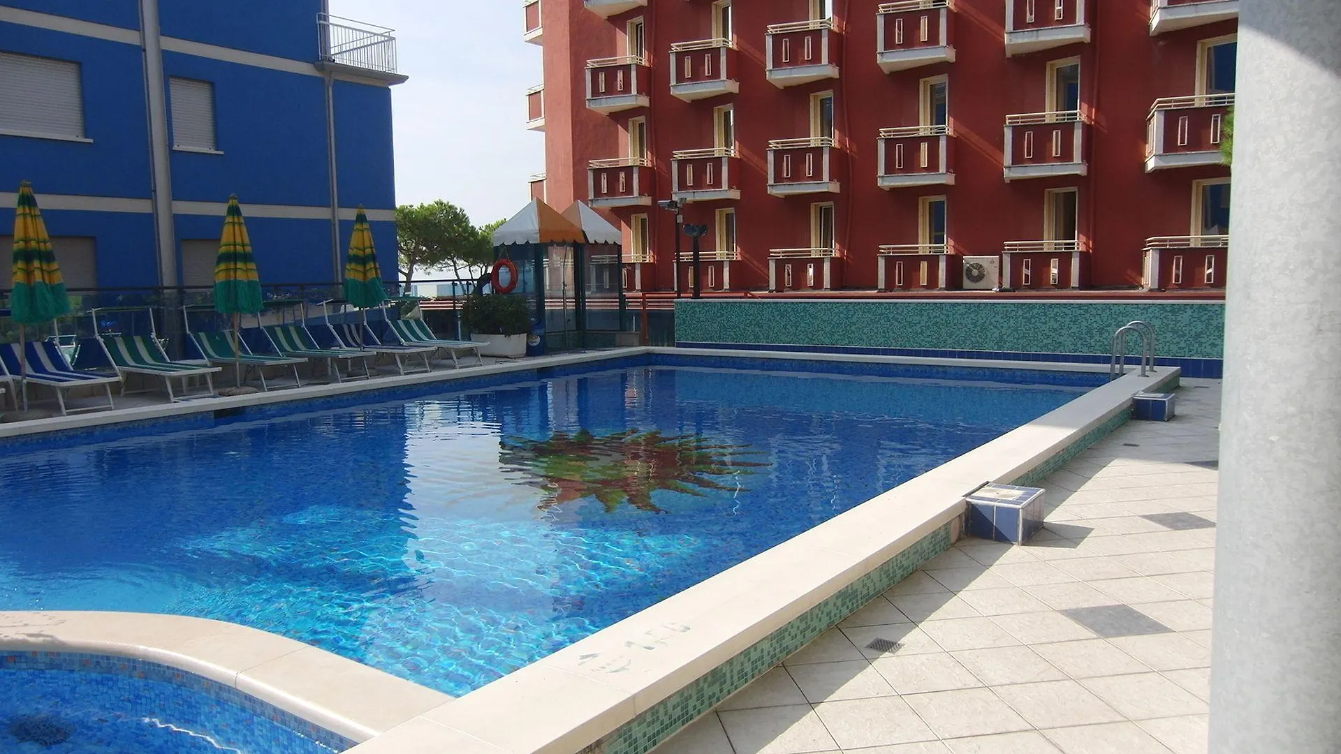 Hotel Kennedy Lido di Jesolo 3*,  Italy