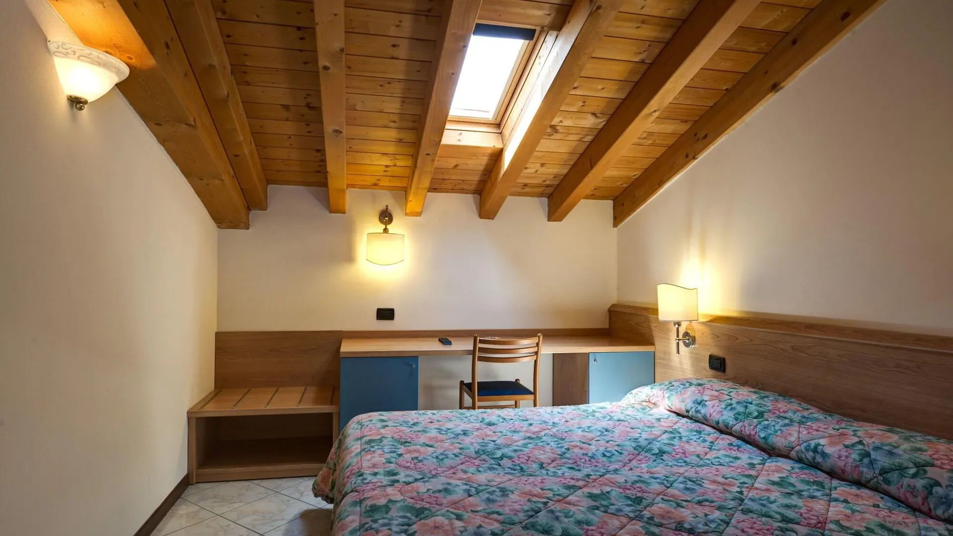 ***  Hotel Kennedy ليدو دي يسولو إيطاليا