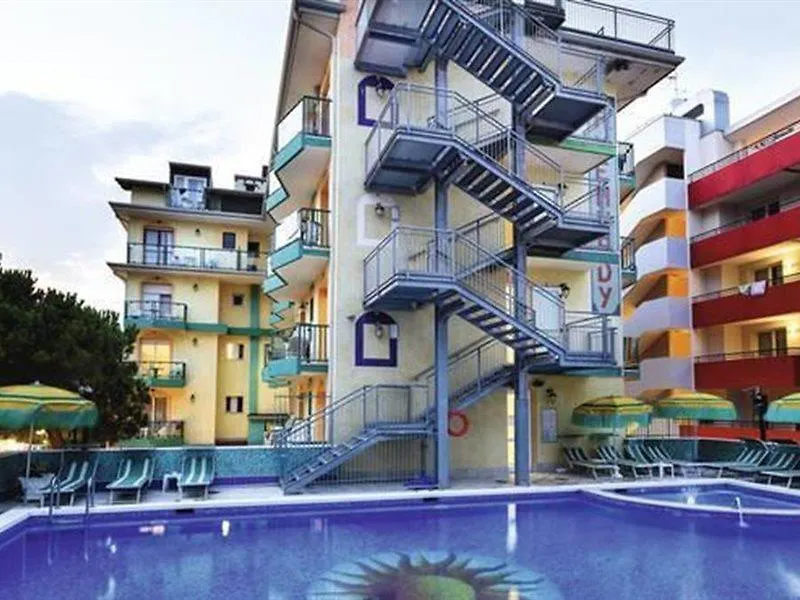 Hotel Kennedy Lido di Jesolo 3*,  Italy