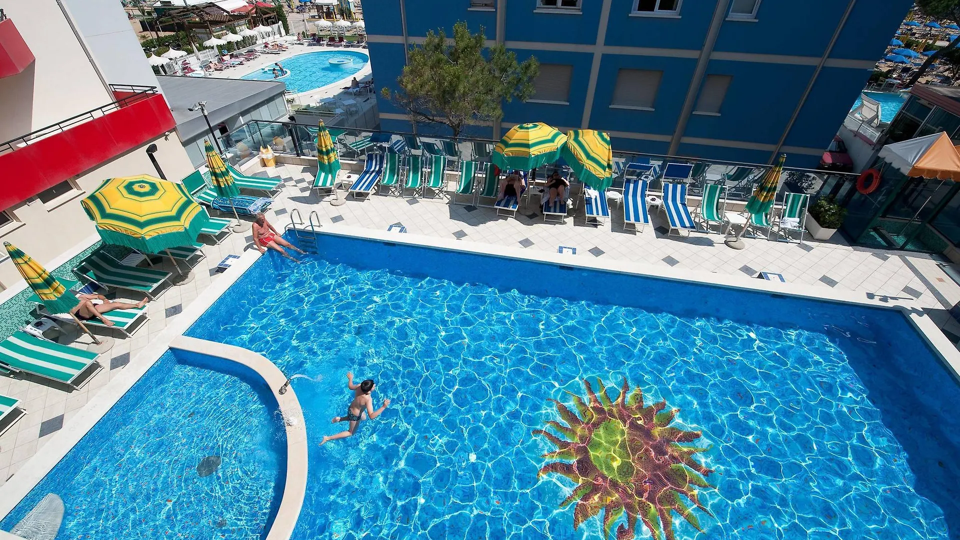 Hotel Kennedy Lido di Jesolo 3*,