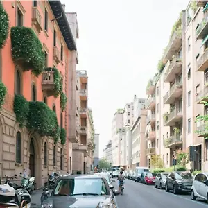 https://sweet-inn-porta-vittoria.it-lombardy.com