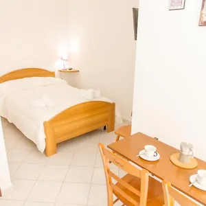 https://bordonaro-mini-studio.sicilyhotelsitaly.net